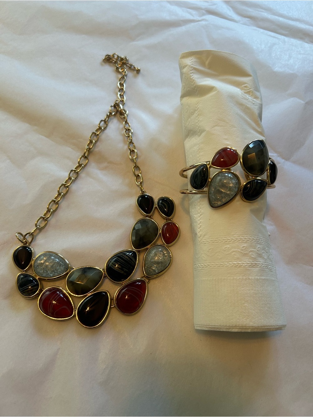 Dillards necklace multicolor cabochon bib statement necklace / bracelet set